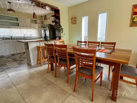 Alquiler - Casa con muebles en Barrio Privado Santa Guadalupe - Pilar del Este