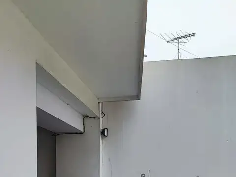 Cochera en venta - 13mts2  - La Plata