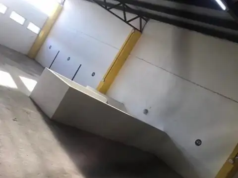 Cochera en venta arroyito.