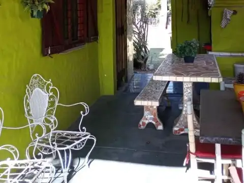 Casa en Venta en Barrio Exaltacion, USD 95.000