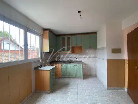 Departamento en Venta en Bernal, USD 115.000