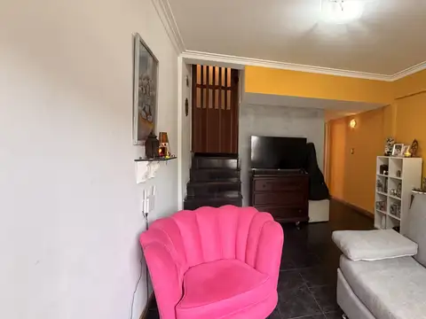Depto Tipo Casa 3 ambientes con 1 baño