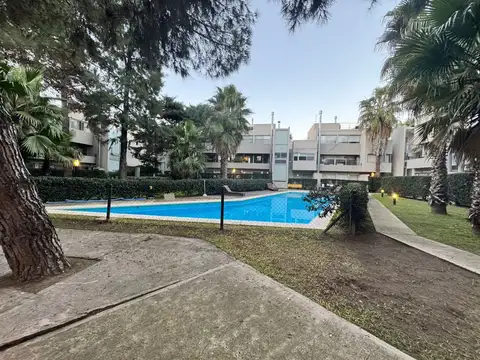 Departamento Triplex  en Alquiler en Terrazas del Haras, Pilar, G.B.A. Zona Norte