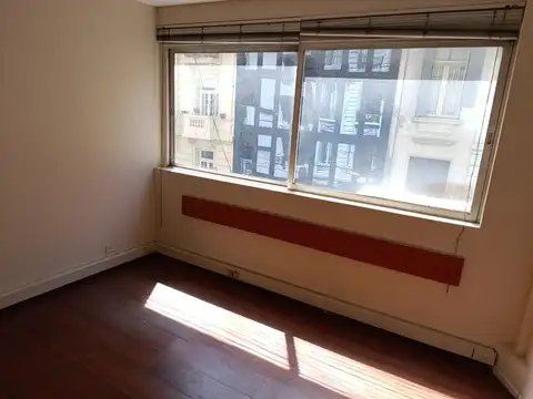 Oficina en Alquiler en San Nicolás, $ 400.000