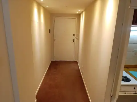 ALQUILER MONOAMBIENTO dividido 2 AMBIENTES