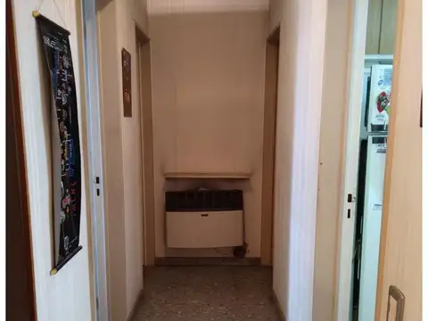 RETASADO 3 AMBTES. CON DEPCIAS SOBRE AVDA. MITRE