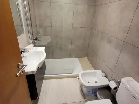 Castelli 738 , Piso 1