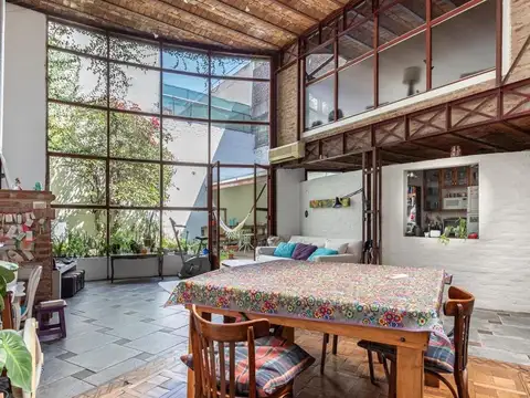 Gregoria Pérez 3600