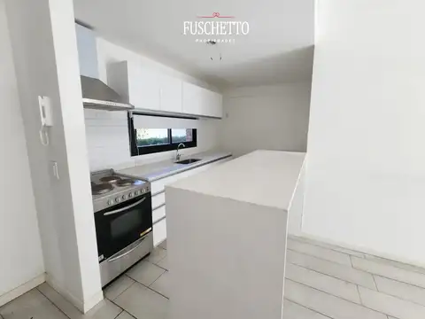 Don Torcuato (Arricau y Av. A.Torcuato de Alvear). 2 dorm. 2 baños. Seguridad 24 hs