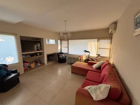 Casa en Venta en City Bell, USD 300.000