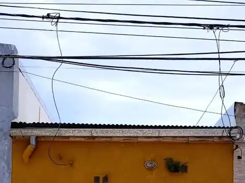 Venta | Casa | 1 Dormitorio | Cochera | Parrillero | Capitán Bermúdez | Barrio Villa Cassini