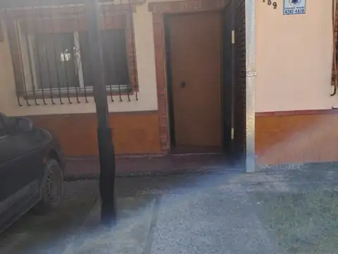 Casa en Venta en Villa Centenario, USD 89.000