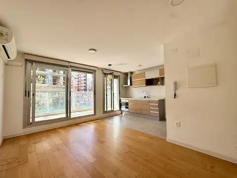 Alquiler monoambiente Pocitos balcón