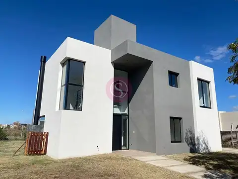 Casa  en Venta en El Cantón Golf, El Cantón, Escobar