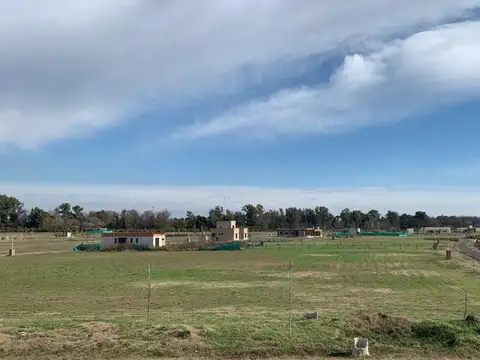 Terreno en Venta en Los Juncos, USD 26.000