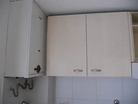 Constitución 500, Piso 1