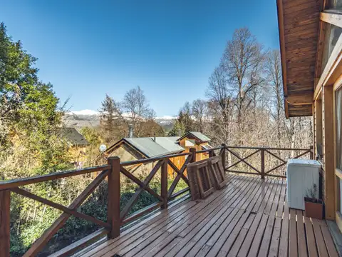 CASA 4 AMBIENTES- GRAN PARQUE- SECTOR DE PARRILLA- ALIHUEN ALTO -