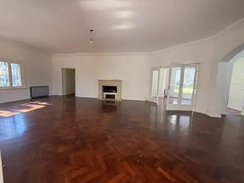 Casa en Alquiler en Martínez, USD 2.500