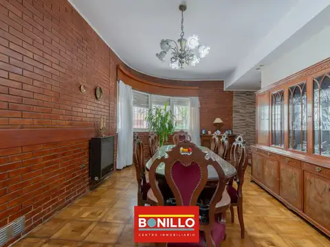 Casa 5 ambientes venta Villa Pueyrredón