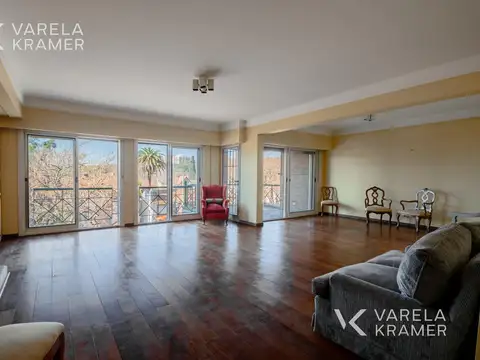 Departamento en Venta de 4 dormitorios