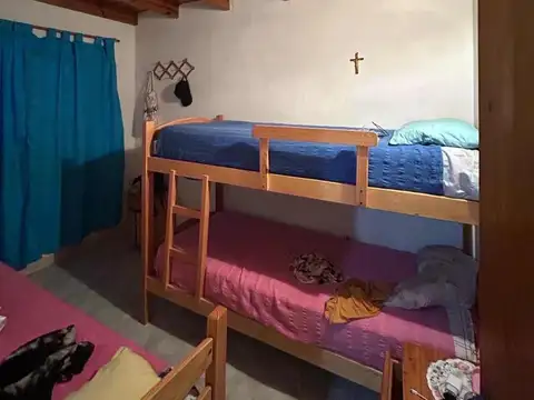 Casa 5 ambientes con 2 baños