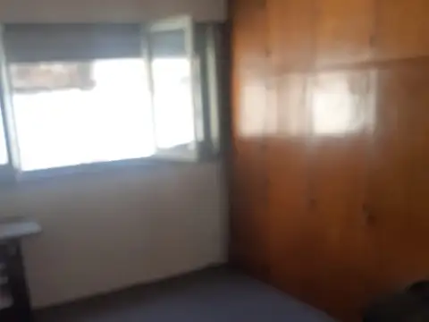 Depto Tipo Casa en Venta 70 años