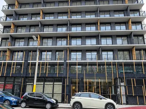 Apartamento en venta c/cochera en Cordón - Incluye gastos de Ocupación
