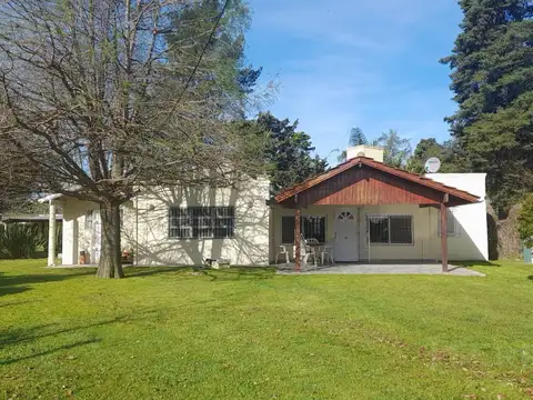 Venta casa 4 ambientes en Parque Sakura, Exaltacion de la Cruz