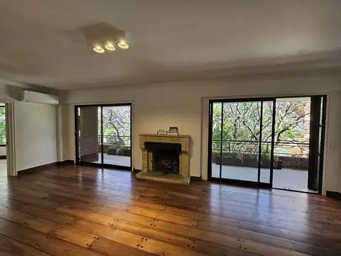 VENTA DEPARTAMENTO BARRIO PARQUE: 330 M2 - 3 DORM - PLAYROOM - DEP - COCHERA - PISCINA