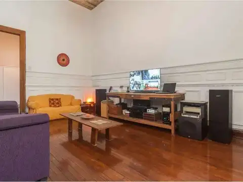 Depto Tipo Casa en Venta en Balvanera, USD 295.000