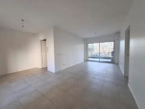 Departamento en Venta en Jardines De San Isidro, USD 260.000