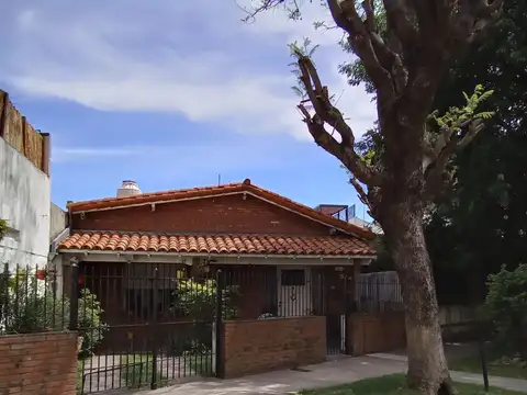 CHALET OPORTUNIDAD CONSTRUCTOR  - INVERSIONISTA A RECICLAR