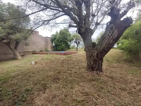 CASAQUINTA CON BAJADA AL RIO - ARROYO LEYES