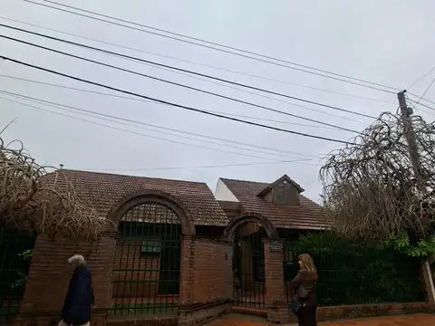 Casa en Alquiler 50 años