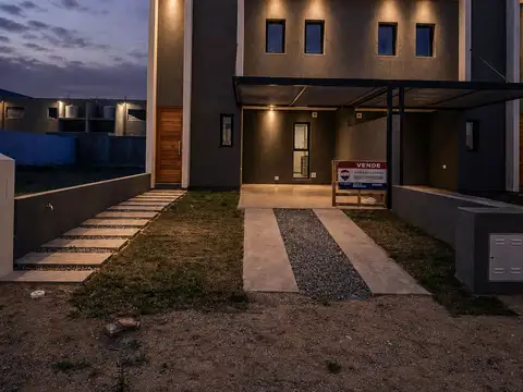 VENTA DUPLEX 2 DORM DOCTA URBANIZACION CORDOBA