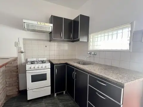 Depto Tipo Casa 3 ambientes con 1 baño