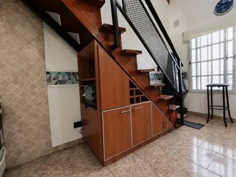 VENTA CASA DUPLEX 4 AMBIENTES VILLA LUZURIAGA