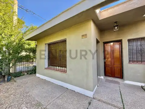 VILLA BELGRANO a una cuadra de Gauss