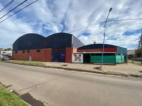 Galpon en Venta en Garin, USD 295.000