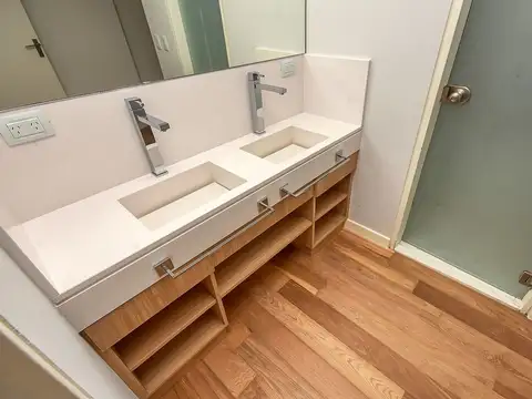 Departamento en Venta en Olivos Vias/Rio, USD 1.390.000