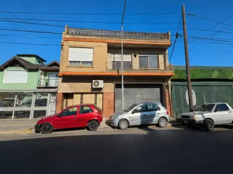 En Venta en Palomar Local en L en Planta Baja F: 11070