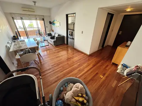 Departamento 3 ambientes con 2 baños