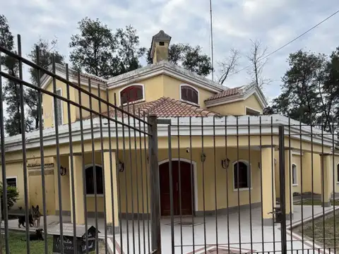 VENTA DE CASA EN EL ZANJON (LOTEO PUTZOLO)