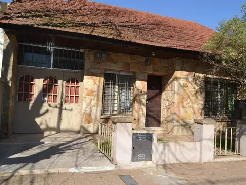 Casa en Venta, Turdera