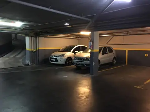 Cochera en Venta Fija