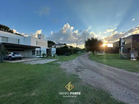 Valle Del Golf