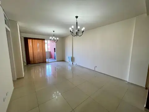 Departamento en Alquiler de 4 ambientes