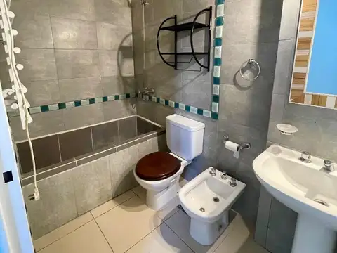 Departamento en Alquiler con 1 cocheras