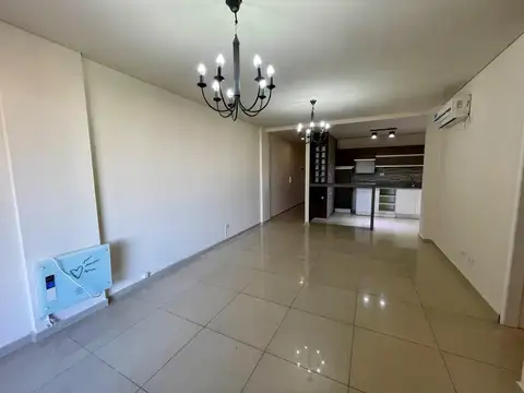 Departamento en Alquiler en Solares De Santa Maria, $ 1.500.000