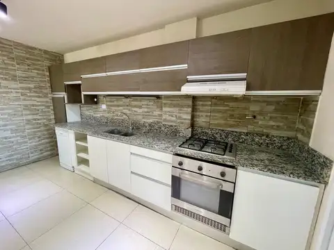 Departamento en Alquiler de 3 dormitorios